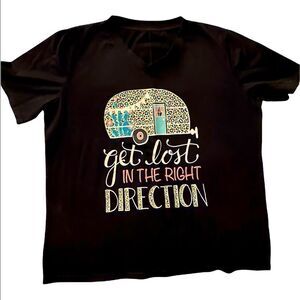 🏕 Camping tshirt, get lost in the right direction